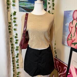 Princess polly beige knit flower- New with Tags